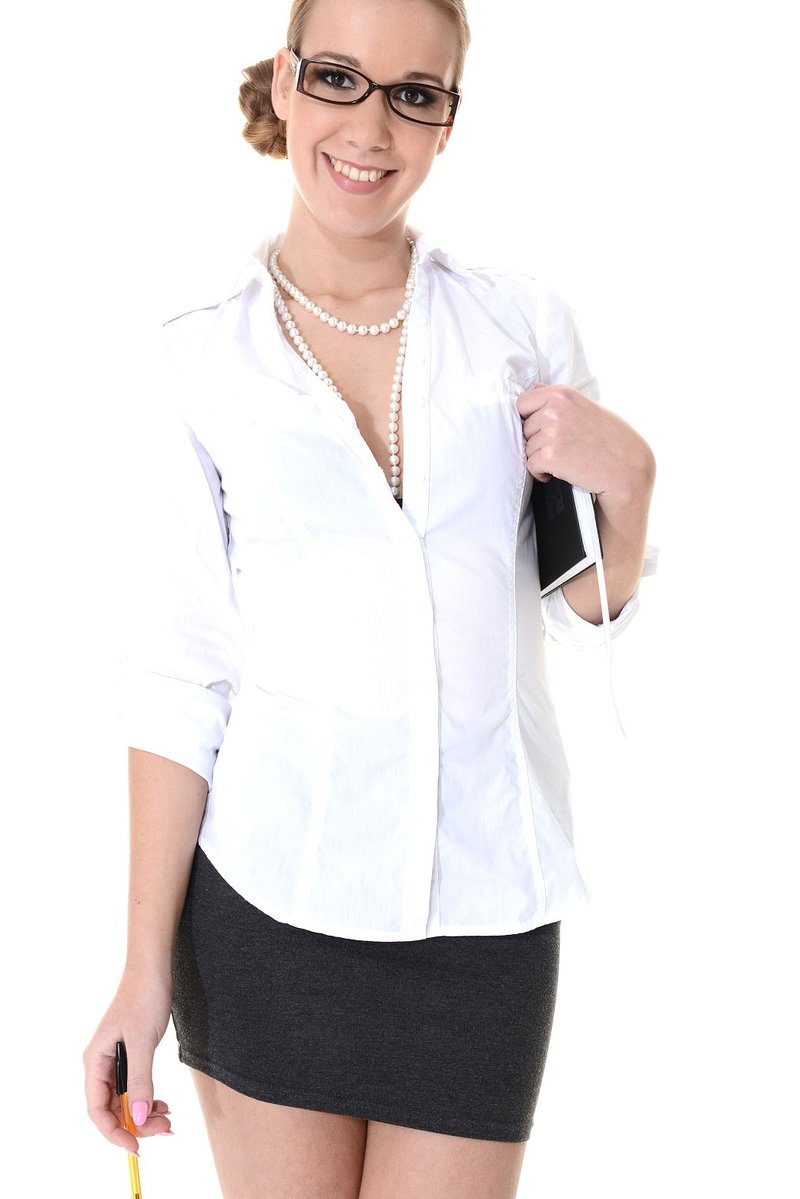 Кузя, 22 года, 1 размер груди